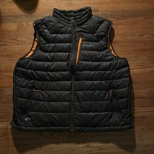 Men’s Eddie Bauer puffy vest size XXL